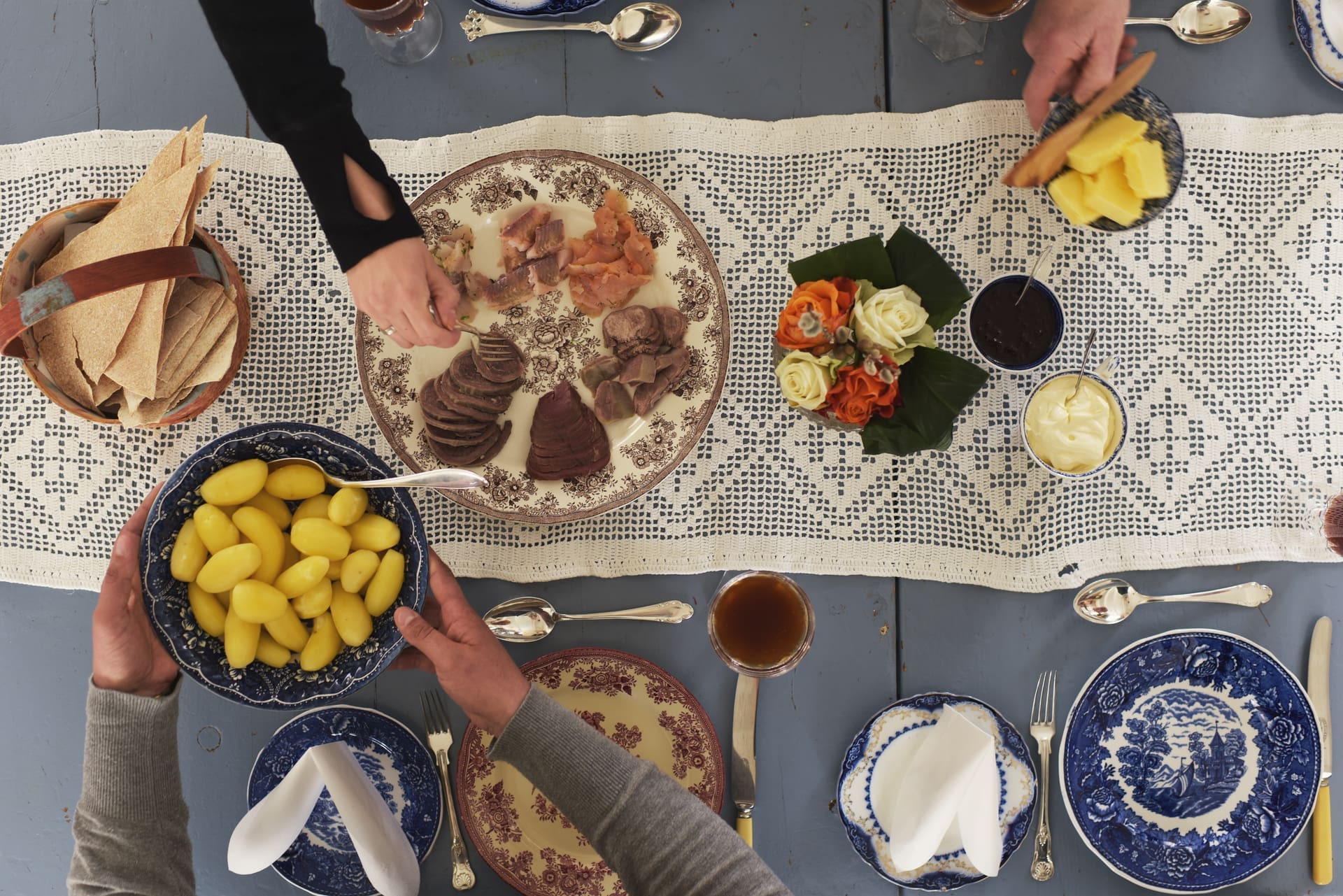 Ikke glem å prøve lokalmaten. Foto: Marius Rua