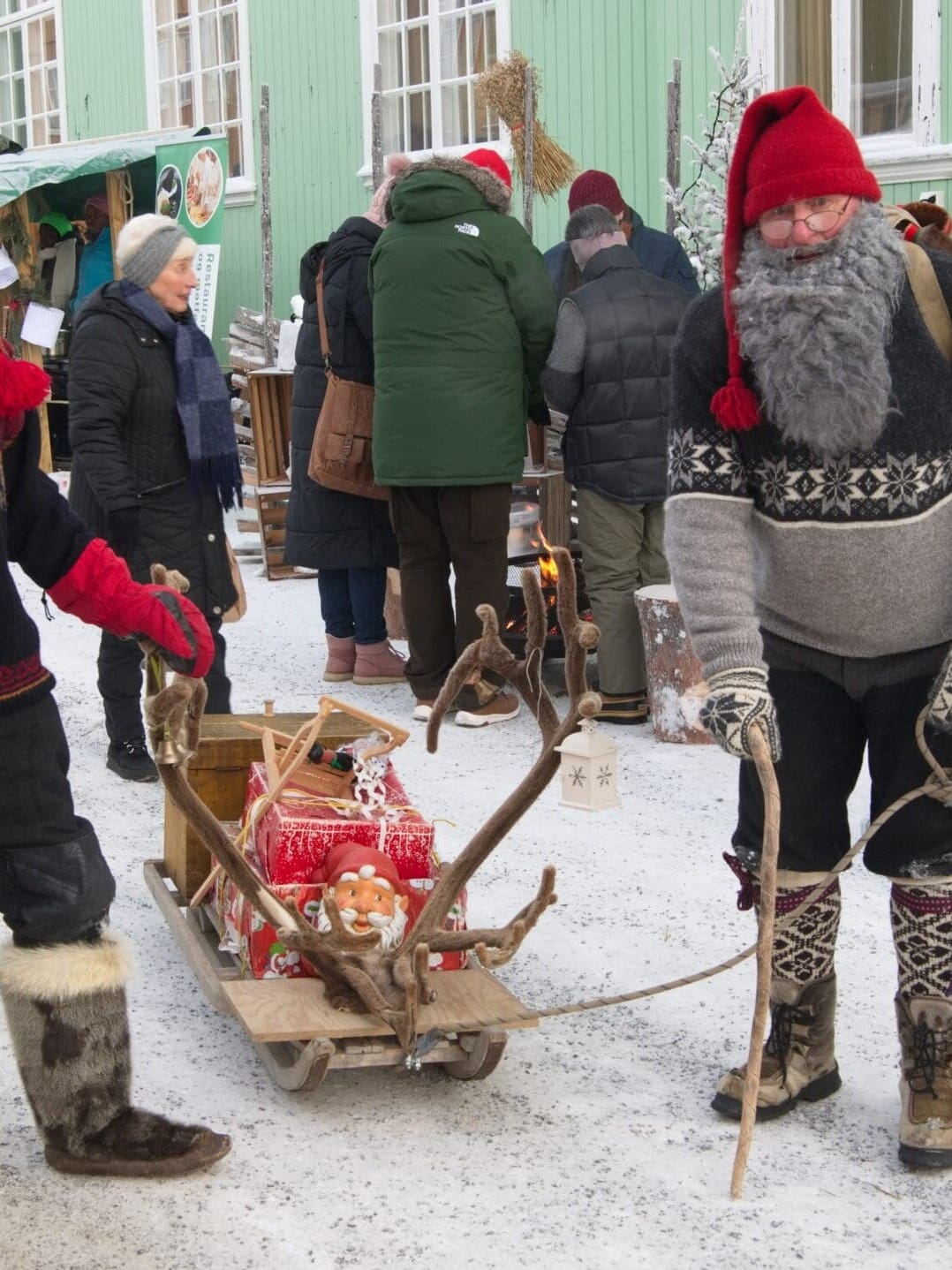 Nisser på Julemarked Røros. Foto: Svein Eggan