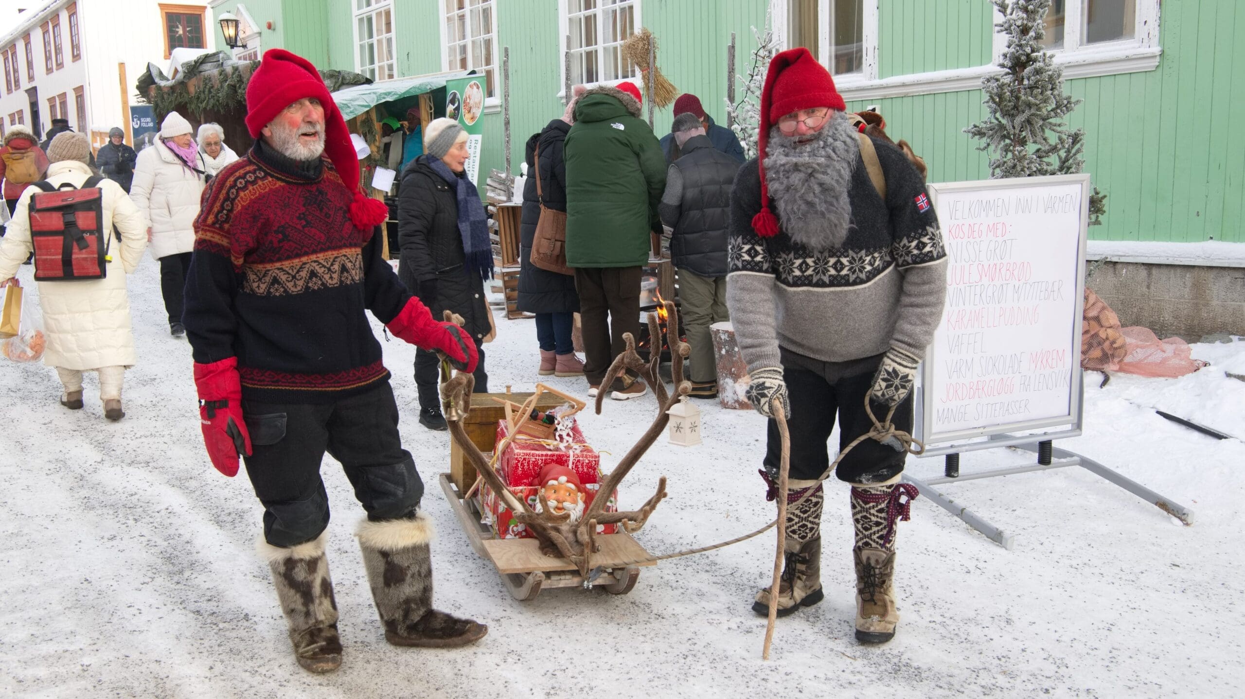 Nisser på Julemarked Røros. Foto: Svein Eggan